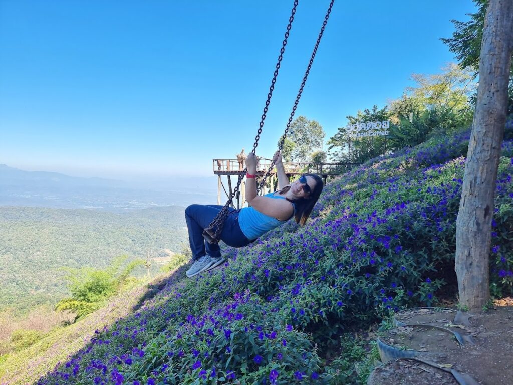 Thailand with kids: day trip from Chang Mai to strawberry